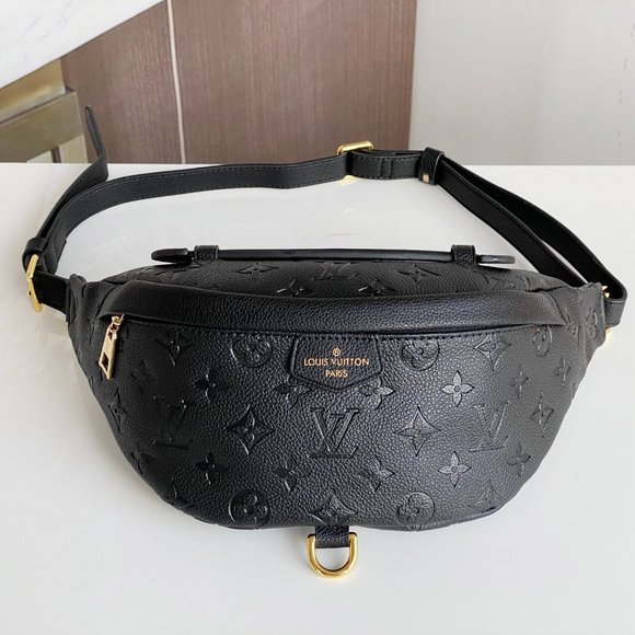 Louis Vuitton Bags Louis Vuitton Discovery Pm Black Fanny Pack